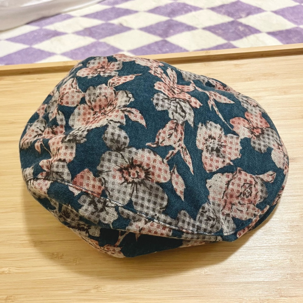 Flower pattern hat